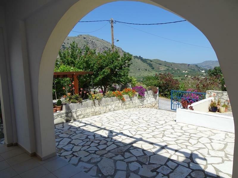 Villa Elan Mouríon Exterior foto