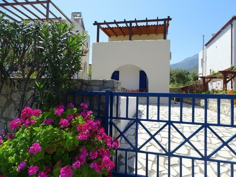Villa Elan Mouríon Exterior foto